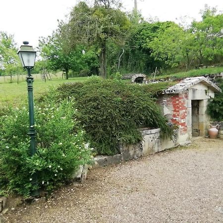 Gite Ancien Lavoir Viserny Exteriér fotografie